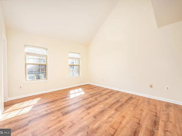 12121 Amber Ridge Cir — Photo 21