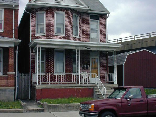 310 Park St #2B