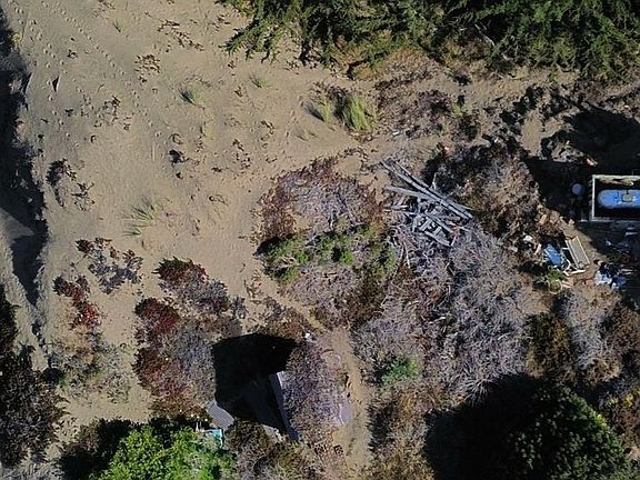 2nd image of 280 Driftwood Avenue