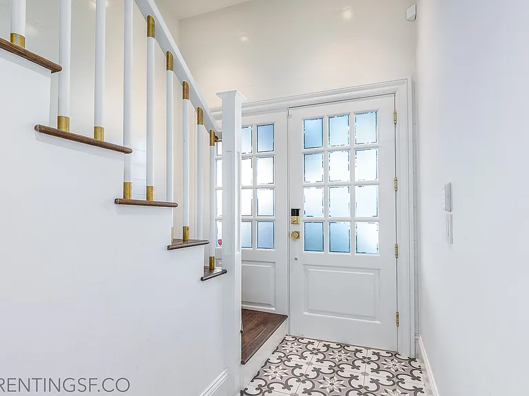 2211 Steiner St — Photo 11