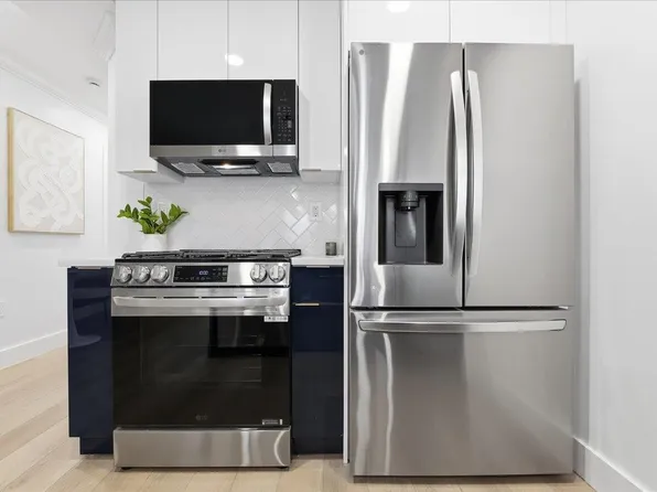 184 Central Avenue image 6 of 29