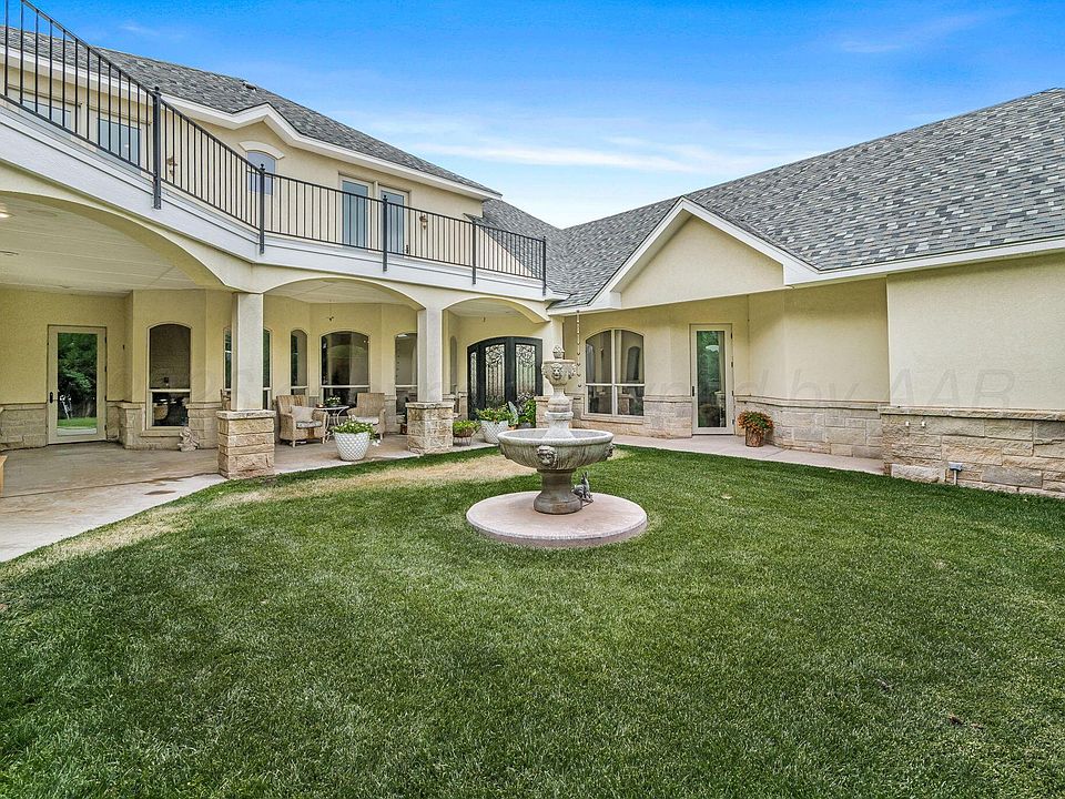 1st image of 3 Prestwick Ln
