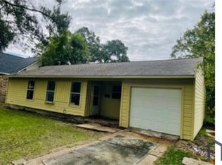 5734 Southwind St, Houston, TX 77033