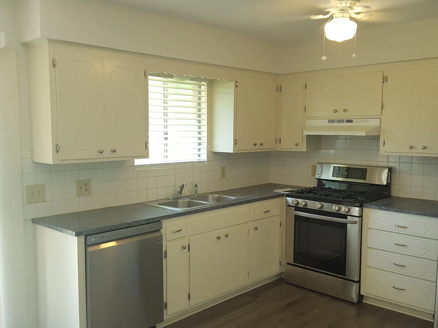 2 bed, $1,500 — Photo 2