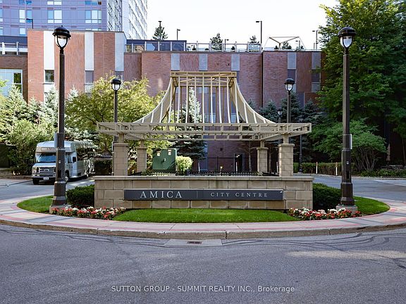 3rd image of 350 Princess Royal Dr #1505