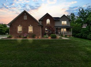 1559 Emerald Pines Dr, Canton, MI 48188