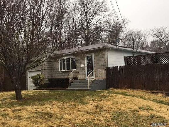4th image of 9 Louisiana Ave
