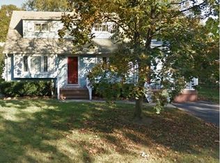 316 W End Ave, Old Bridge, NJ