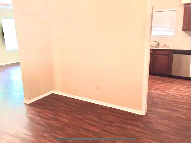 206 Leafwood Cir — Photo 25