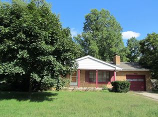 1969 Driftwood St, Portage, IN 46368