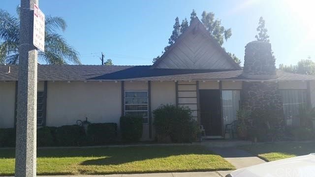 2nd image of 1192 S Belhaven St