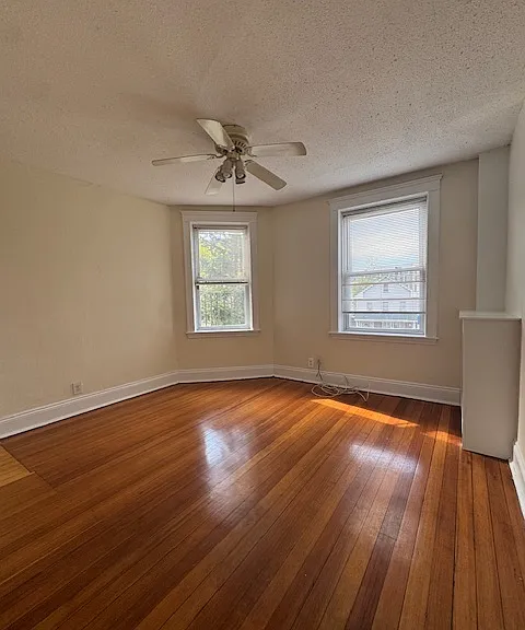 526 Cambridge St #4 — Photo 2