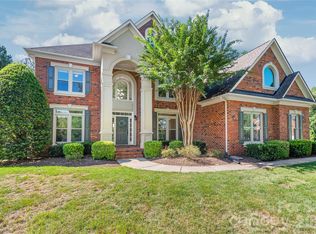 17125 Laurel Walk Ct, Charlotte, NC 28277
