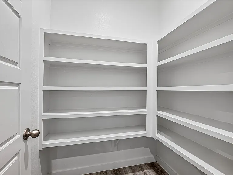 2937 Amherst Meadow Ln — Photo 16
