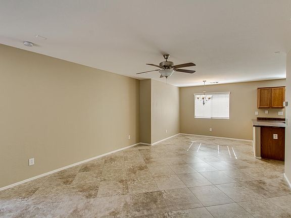5th image of 37465 W Amalfi Ave