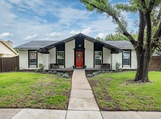 1843 Chamberlain Dr, Carrollton, TX 75007