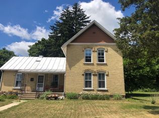 647 N Jackson St, Ionia, MI 48846