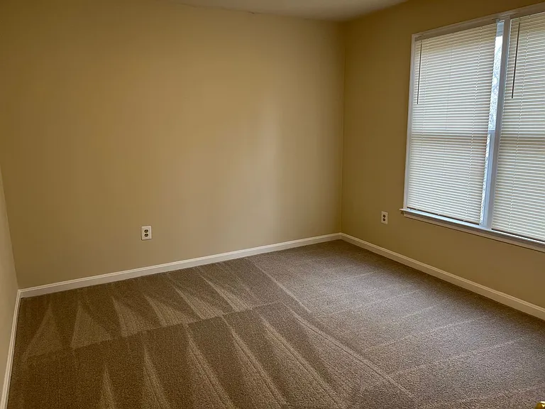 9425 Spruce Tree Cir — Photo 34