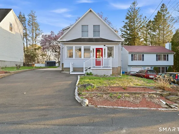 28 Golec Avenue, Shelton, CT 06484