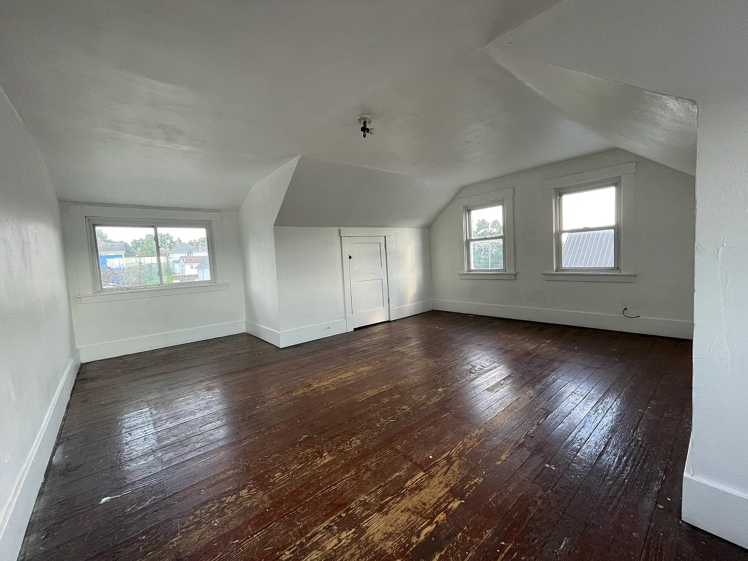 2 bed, $850 — Photo 4