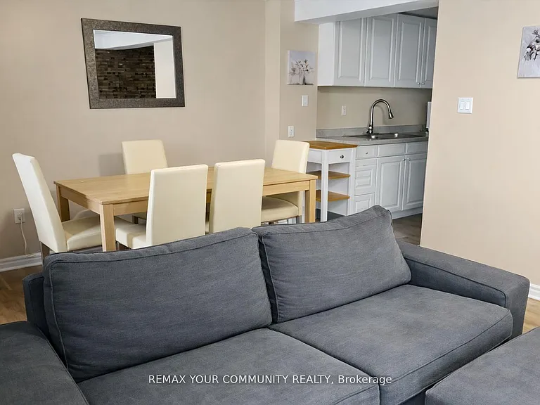67 Castillian Dr #LOWER — Photo 3