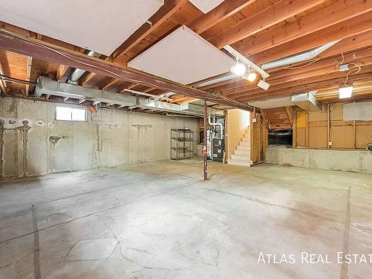 13144 Hadar Dr — Photo 25