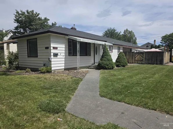 161 8th Ave E, Twin Falls, ID 83301