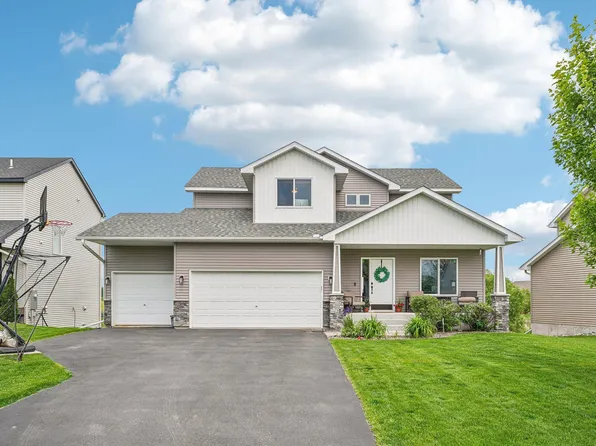 7002 208th St N, Forest Lake, MN 55025