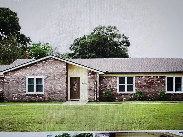 454 Barcelona Dr, Satsuma, AL 36572