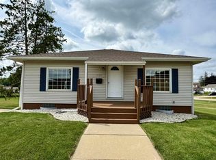 1630 Lincoln Ave, Fennimore, WI 53809