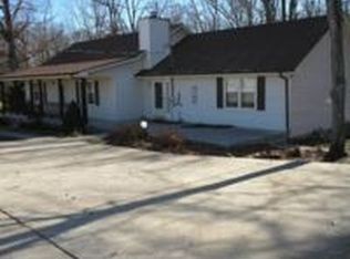 363 Joslin Branch Rd, White Bluff, TN 37187
