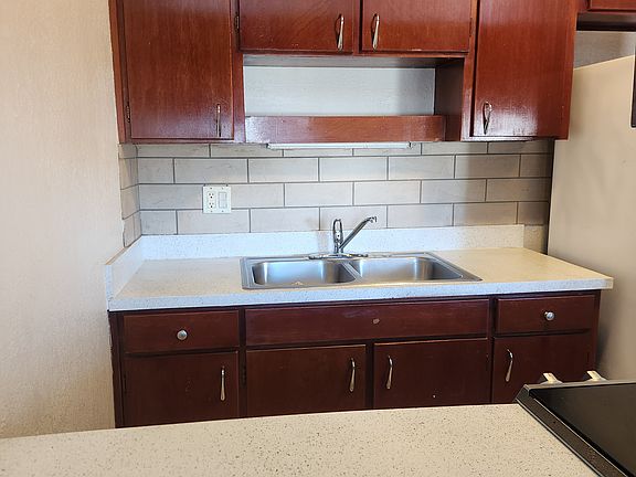 4th image of 432 Auburn Dr APT 202