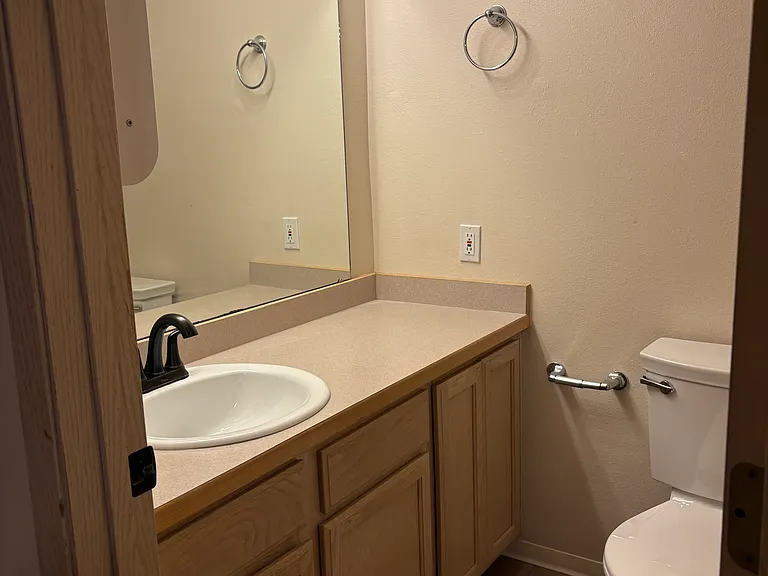 965 Stefany Ln — Photo 14