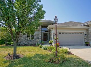 3401 Sequoia Cir, Waukesha, WI 53188