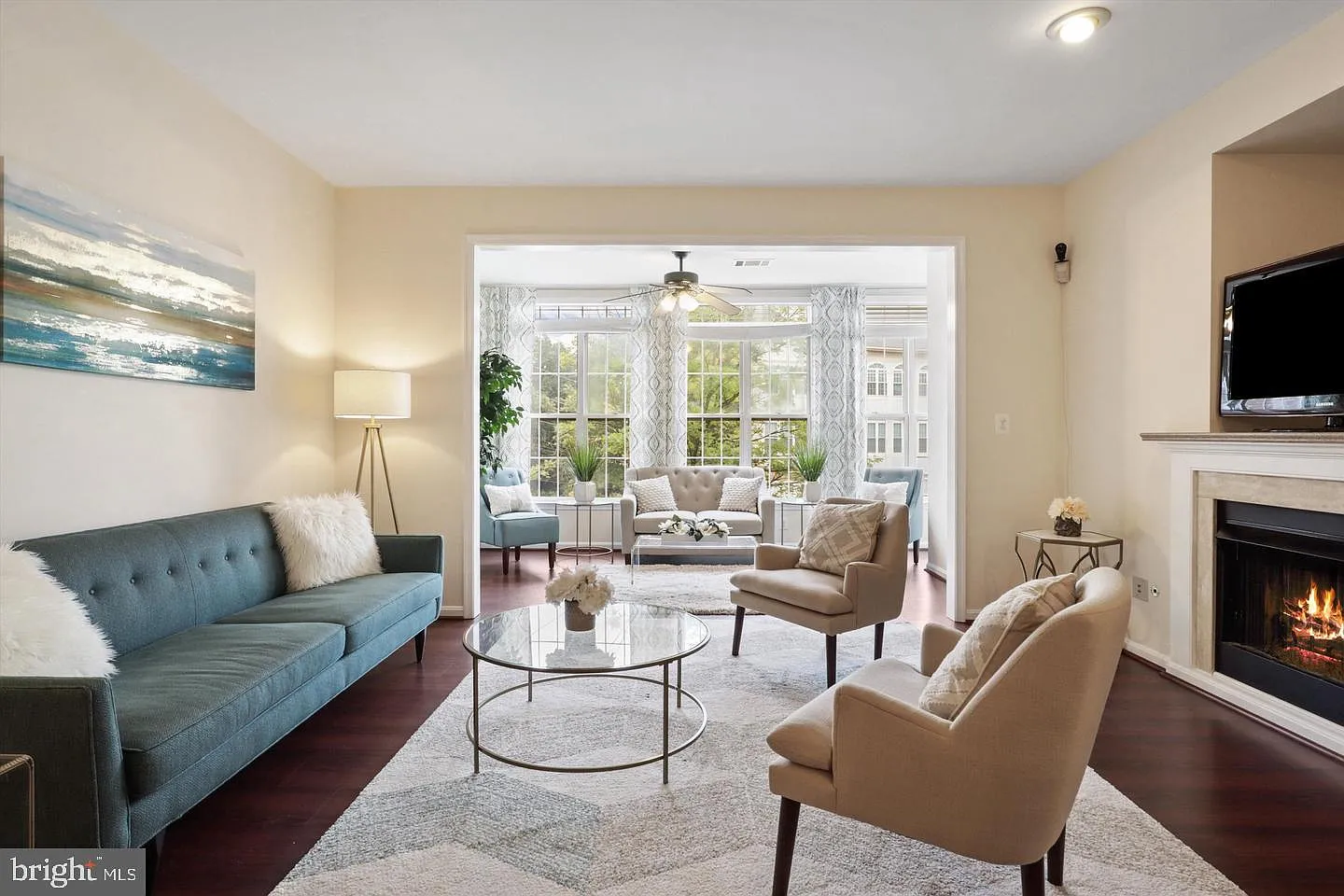 Carrdinal Place Condo — Photo 3