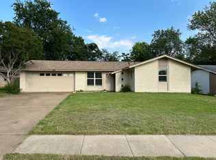 3618 Windsor St, Irving, TX 75062