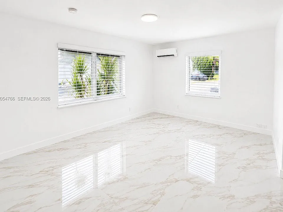 254 E Dania Beach Blvd #7