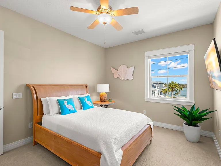 10042 Gulf Blvd — Photo 33