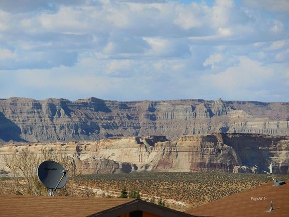 5th image of 268 S Wahweap Dr