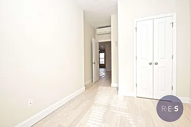Rented by RES New York