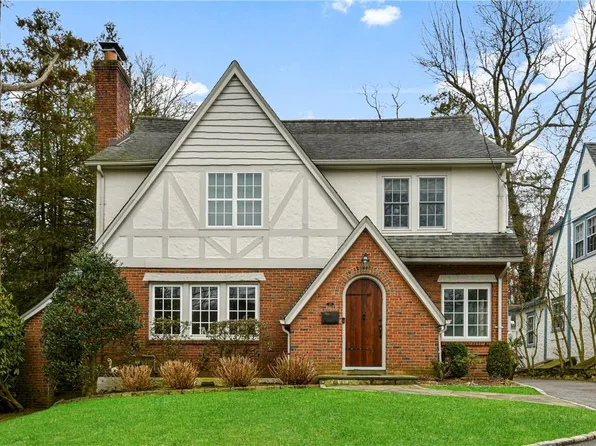 20 Mount Joy Avenue, Scarsdale, NY 10583