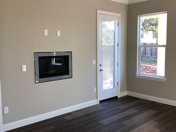4th image of 2290 Indian Rock Ln