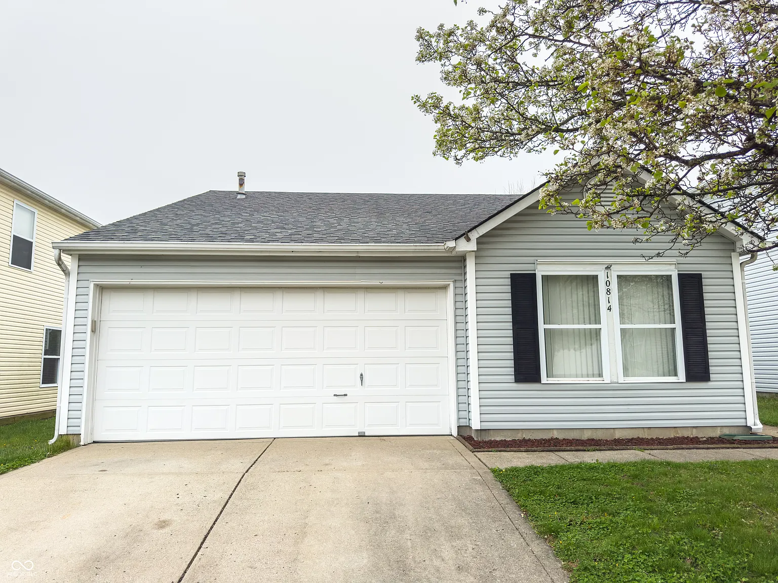 10814 Glenayr Dr photo 1