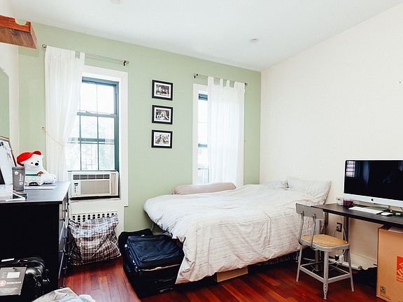 4th image of 184 Jefferson St #3F