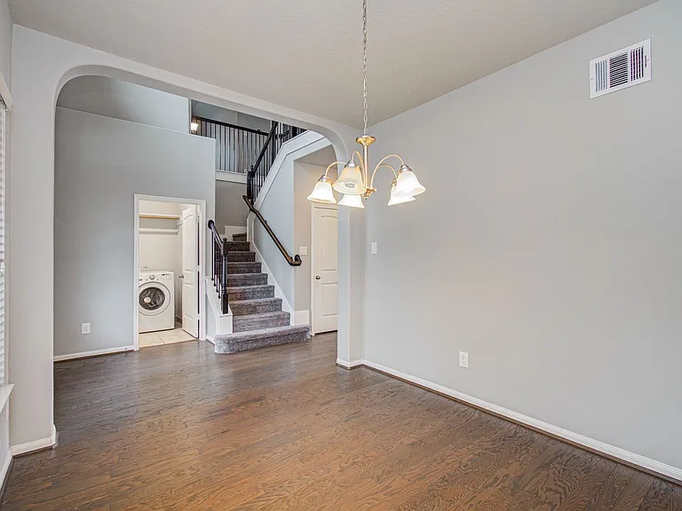 24331 Kee Cresta Ct — Photo 4