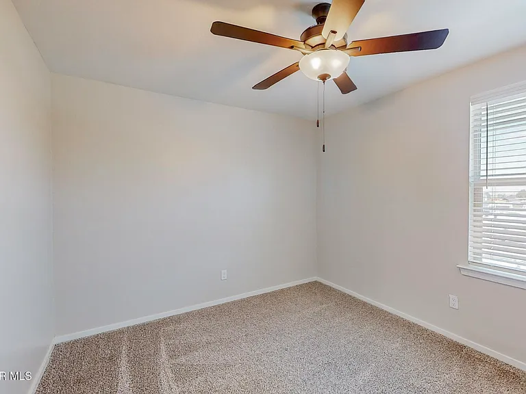 516 Logwood Ave — Photo 26