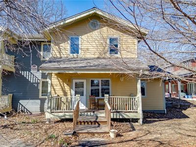 1226 Delaware St APT 12, Lawrence, KS, 66044