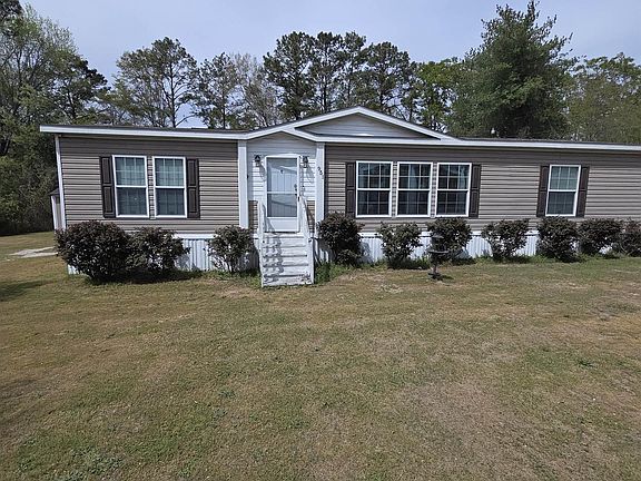 2nd image of 951 Deerfield Rd