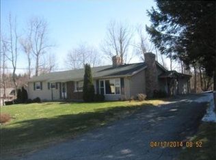 1 Burtenmar Cir, Paxton, MA 01612