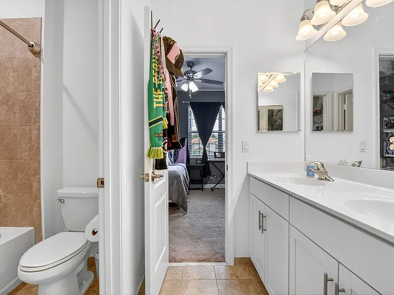 9062 Gulf Cove Dr — Photo 47